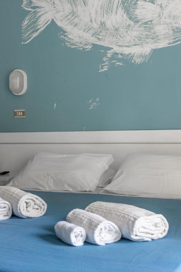 Hotel Villa Maris Rimini Zewnętrze zdjęcie